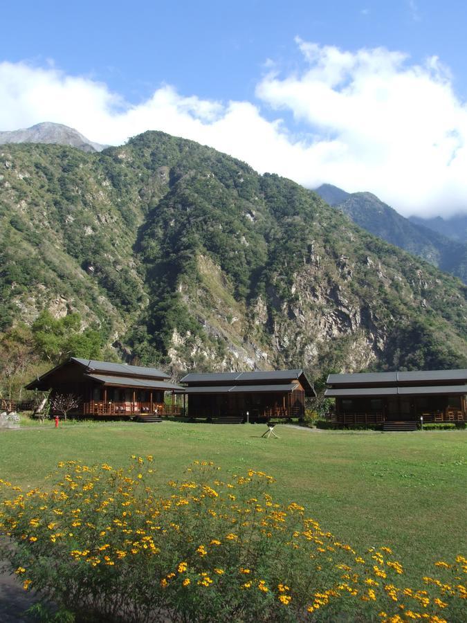 Taroko Village Hotel Fushi Bagian luar foto