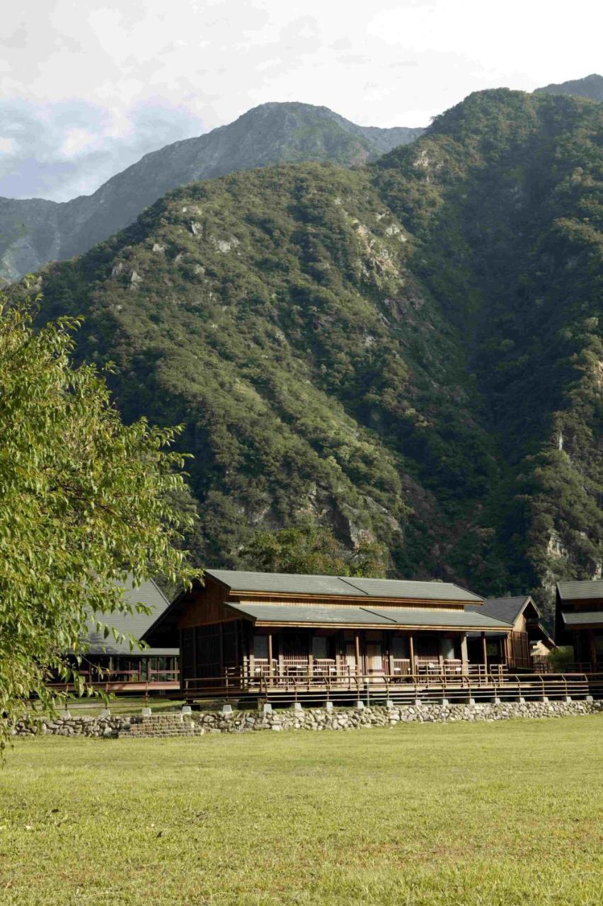 Taroko Village Hotel Fushi Bagian luar foto